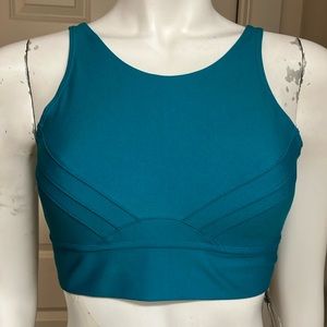 Under Armour Athletic/Athleisure Sports Bra, NWT!